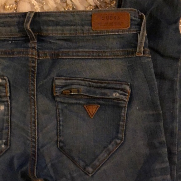 Guess Jeans - Picture 6 of 7